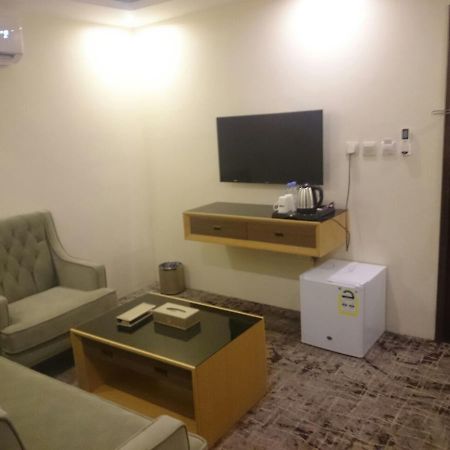 Lavona Inn Al Al Jubail Exterior foto